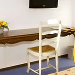 Les Peyrieres Szálloda Olemps