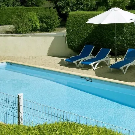 Les Peyrieres Otel 3*