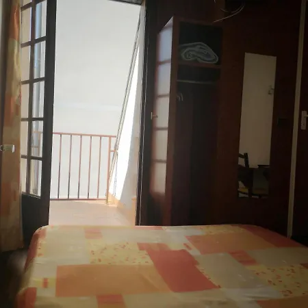 Les Peyrieres מלון