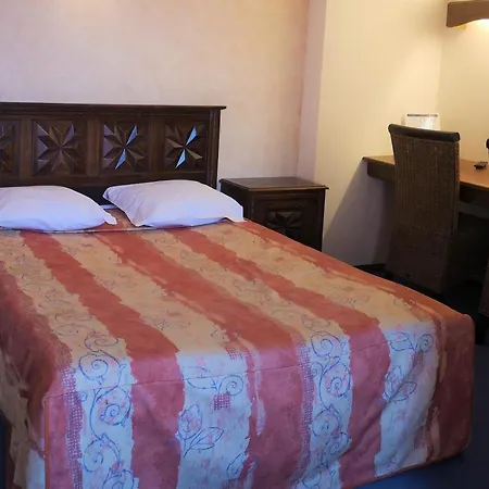 Otel Les Peyrieres