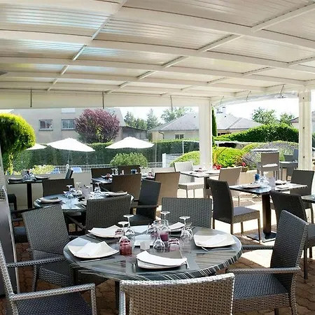 Otel Les Peyrieres