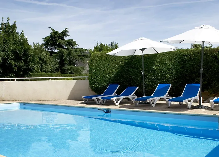 Les Peyrieres מלון