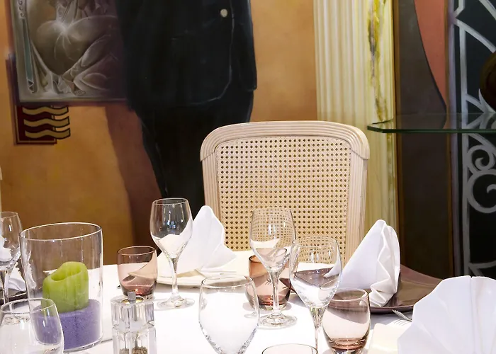 Les Peyrieres מלון Olemps