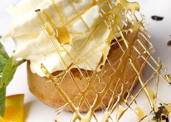 Les Peyrieres מלון 3*