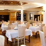 Les Peyrieres Hotel Olemps