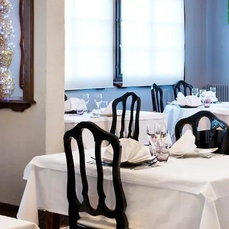 Les Peyrieres Hotel Olemps