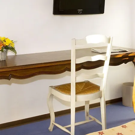 Les Peyrieres Hotel Olemps