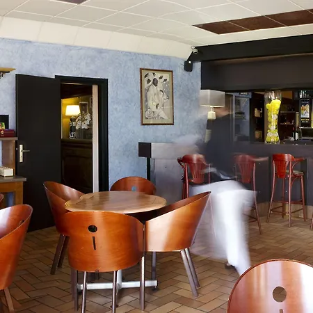 Les Peyrieres 3* Olemps