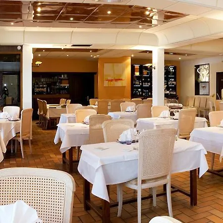 Les Peyrieres Hotel Olemps