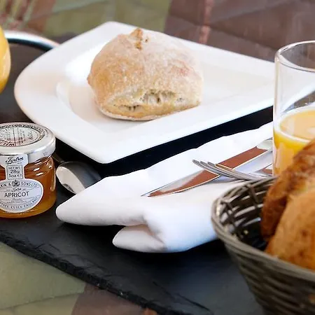 Hotel Les Peyrieres 3*